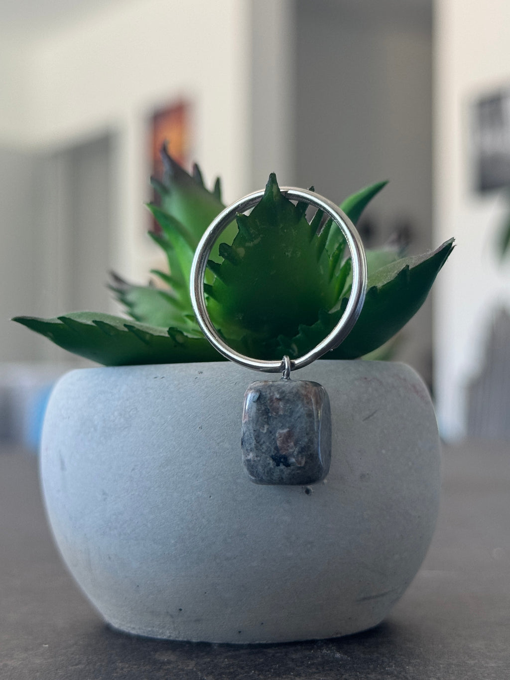 Charm - protezione e sicurezza - Larvikite