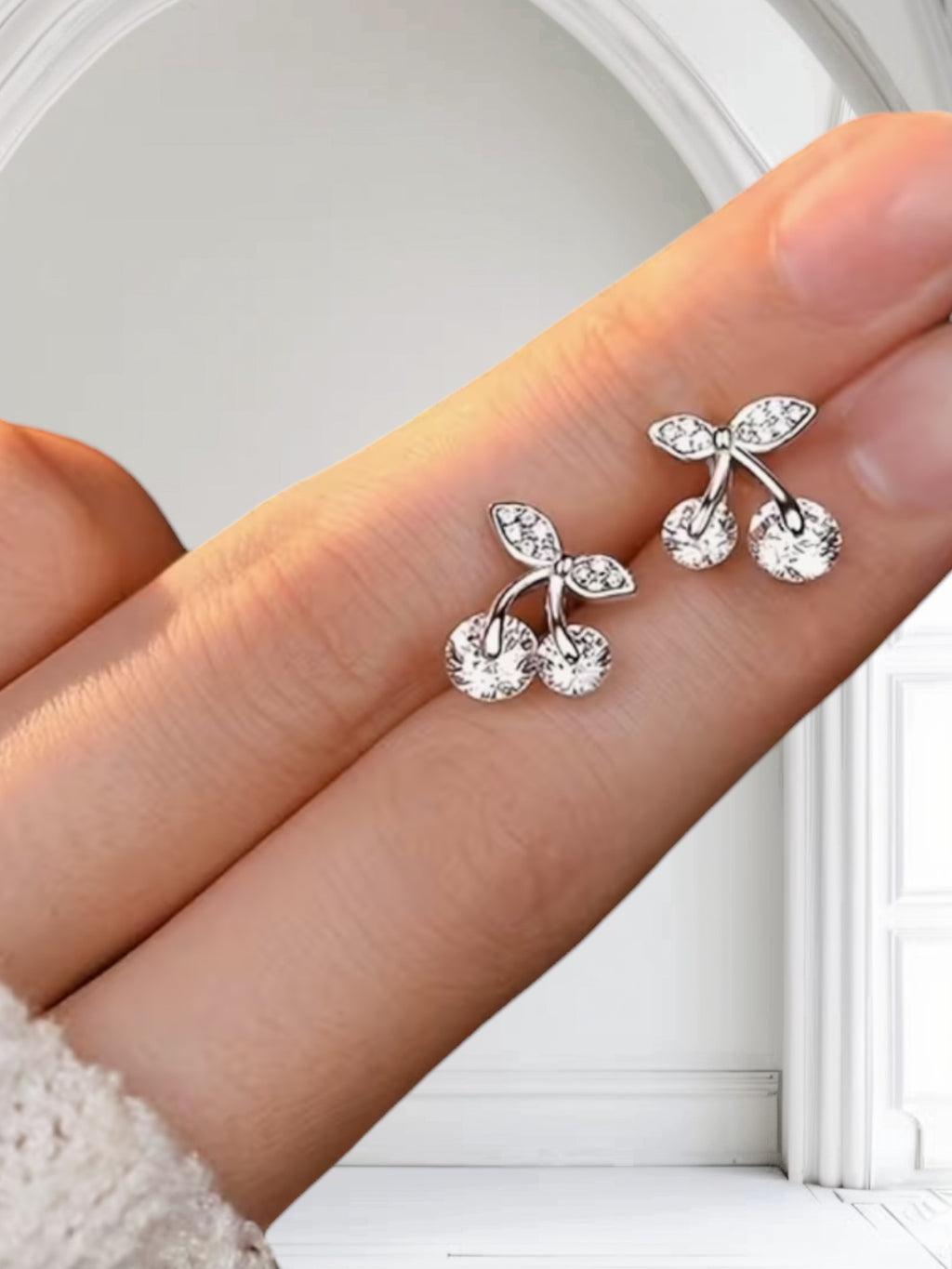 ORECCHINI CILIEGIE IN ARGENTO 925 CON ZIRCONI